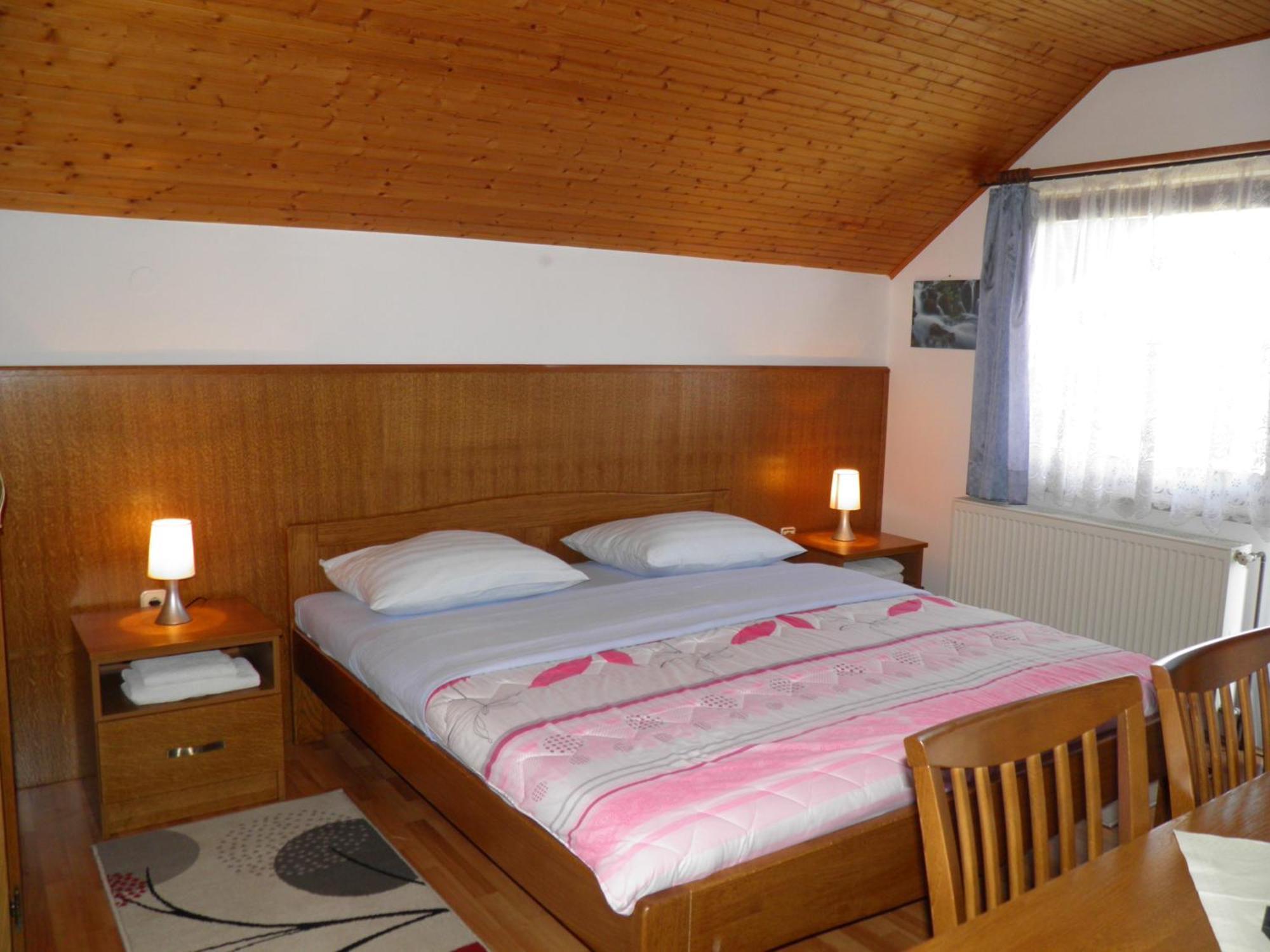 House Janja Plitvice 호텔 셀리스테 드레즈니크 객실 사진