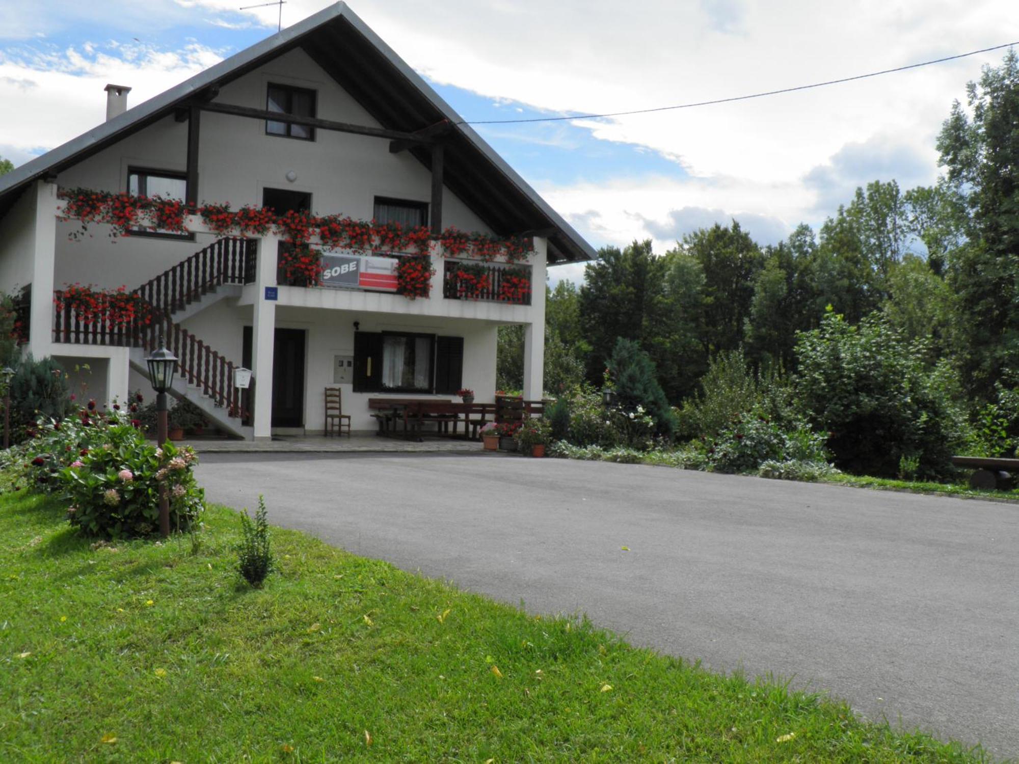 House Janja Plitvice 호텔 셀리스테 드레즈니크 외부 사진
